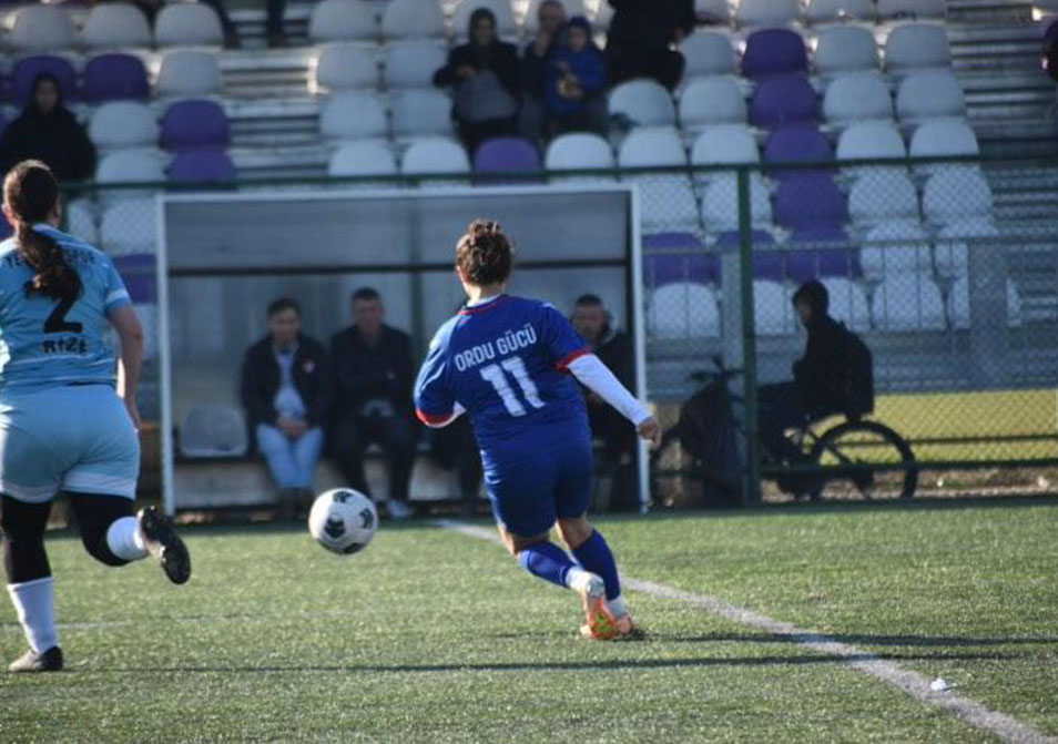 Duygu Köksaldı — Women Gool