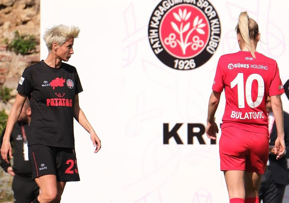 Esra Erol — Women Gool