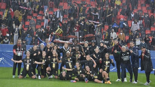 Hasan Vural — Women Gool