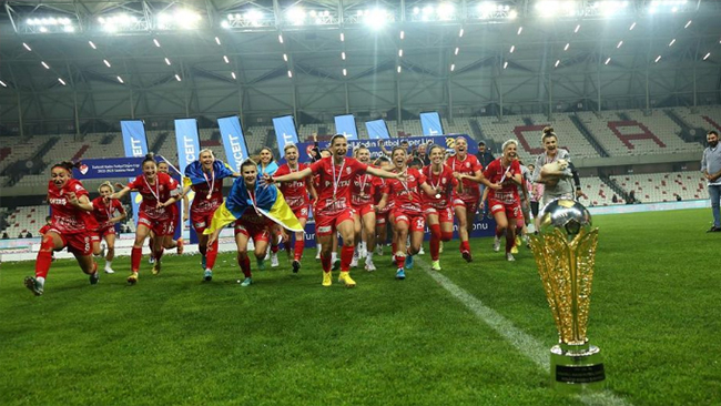 Suat Özcan — Women Gool